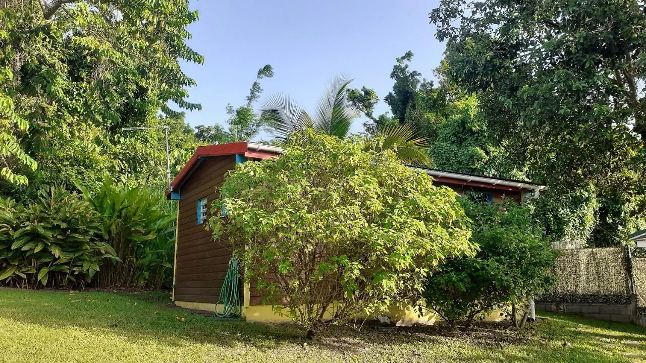 Ti-Colibri Daire Saint-Claude Guadeloupe