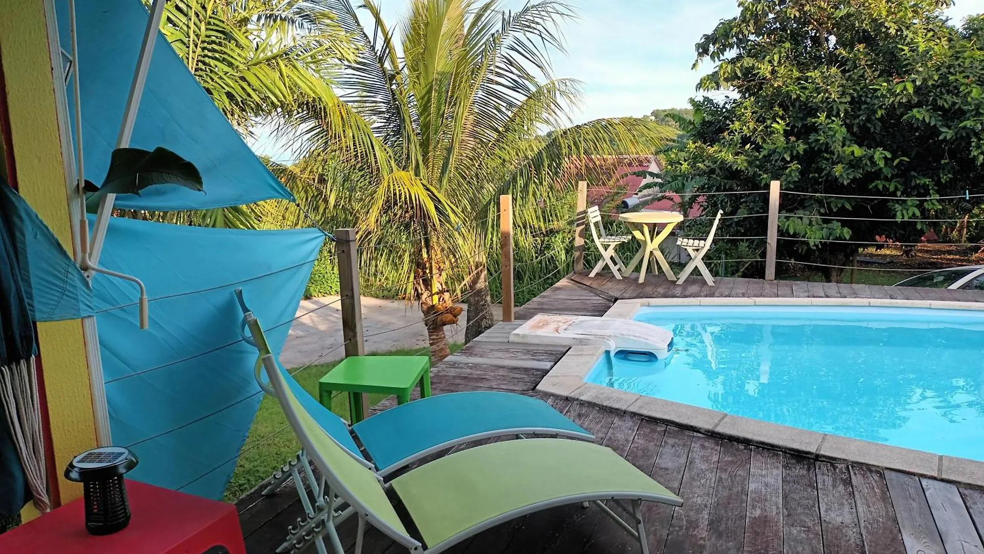 Ti-Colibri Daire Saint-Claude 0*,  Guadeloupe